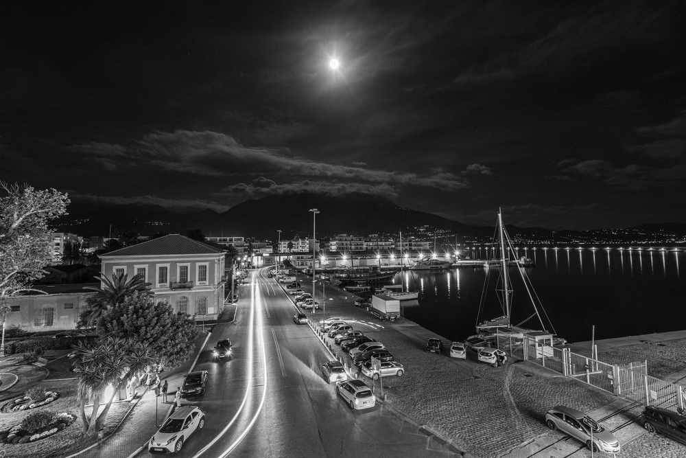 Фотография автора DIMITRIS MPAZIOTOPOULOS