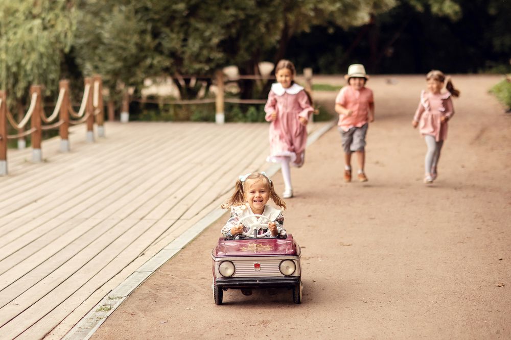 Машину угнали