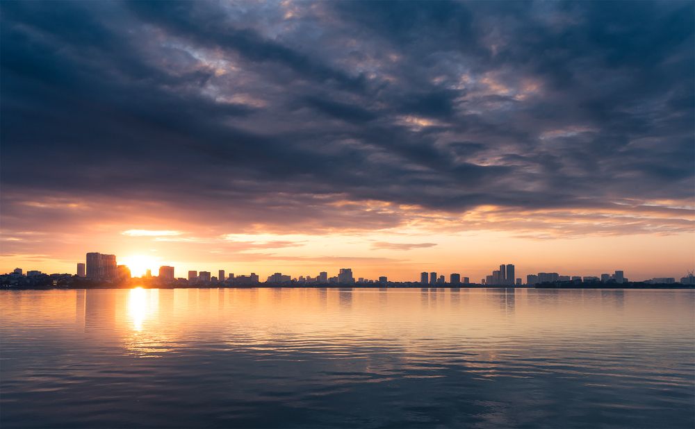 A Hanoi sunset viewed from West Lake