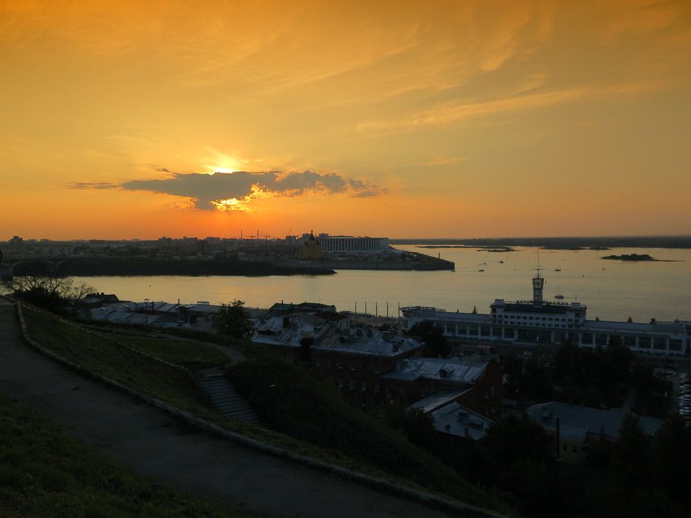 Фотография автора Олег Комарицкий