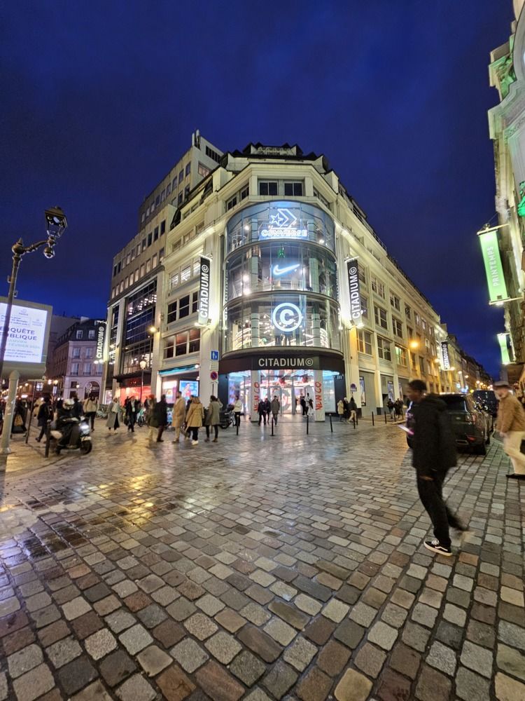 Photograph by Denys Litvinenko