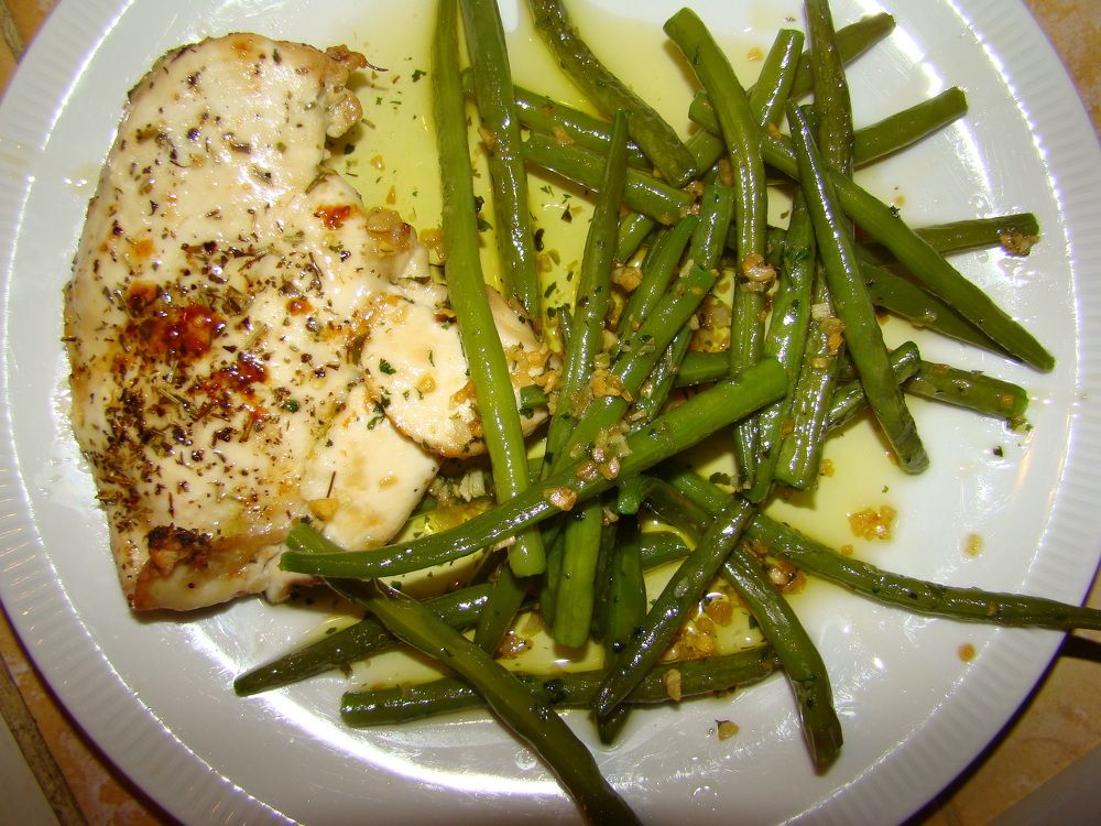 Фасоль и курица