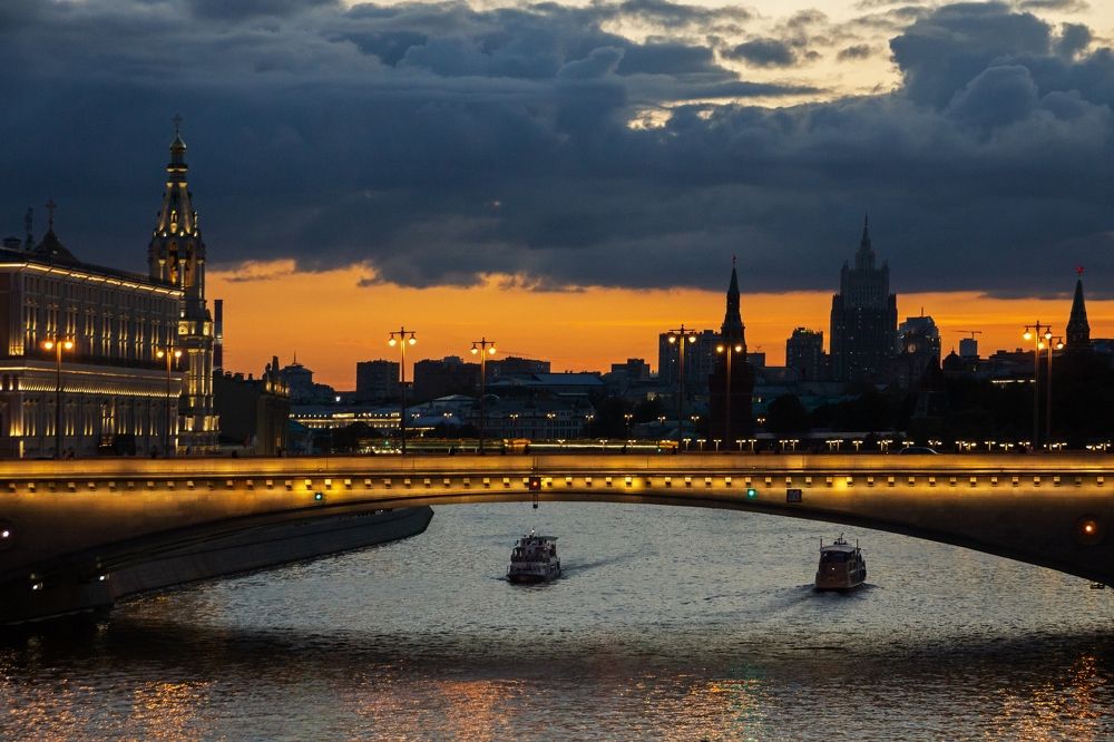 Вечерняя Москва