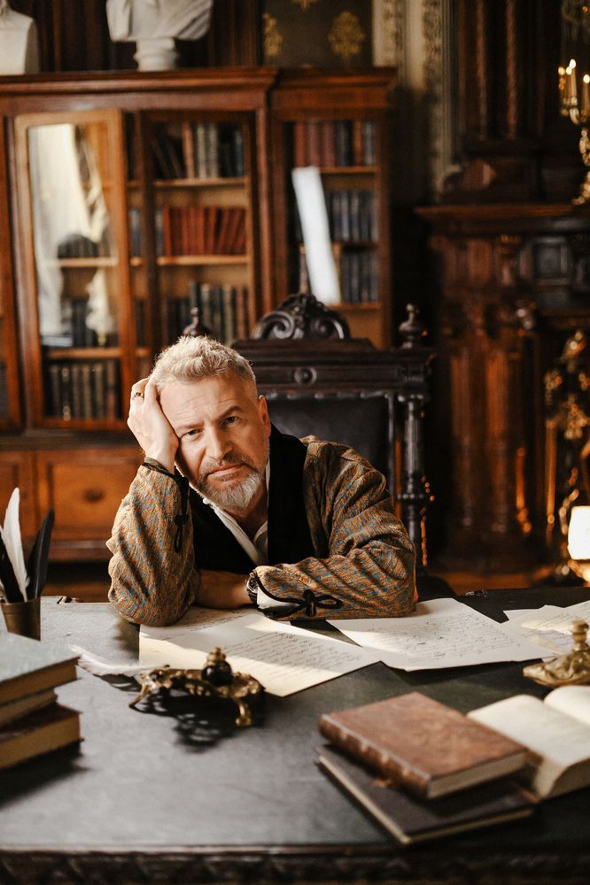 Леонид Агутин