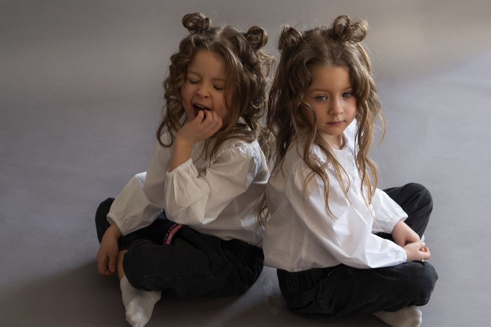 Photograph by Nina Semikhvatskya