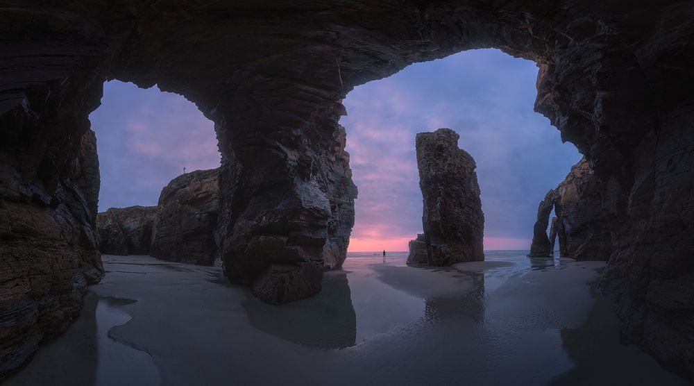 Photograph by Diego Manrique Diez