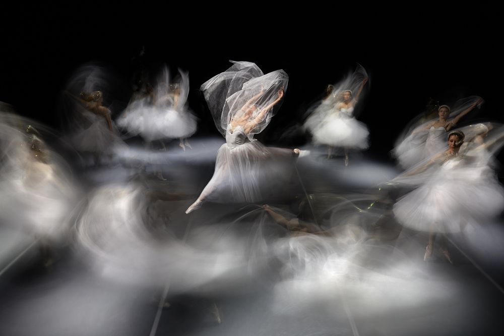 Photograph by Maikl Wet