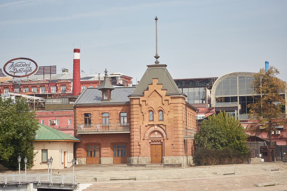 Фотография автора Андрей Челомов