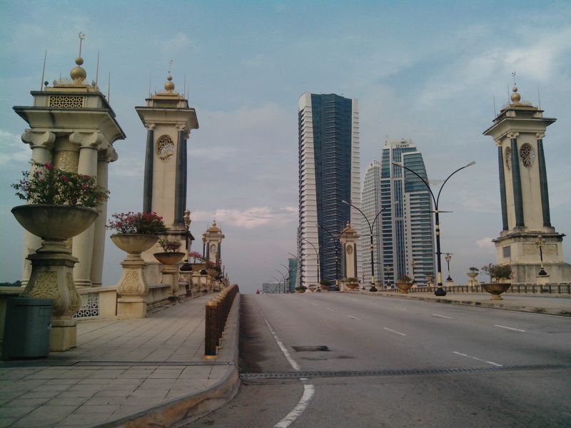 Ильнур, Malaysia