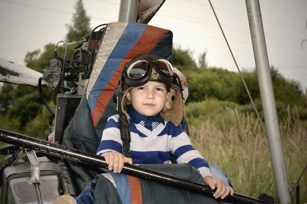 Первым делом, первым делом самолеты...