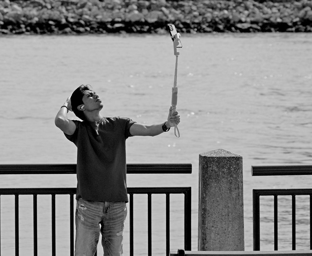 Photograph by Norayr Khazhakyan