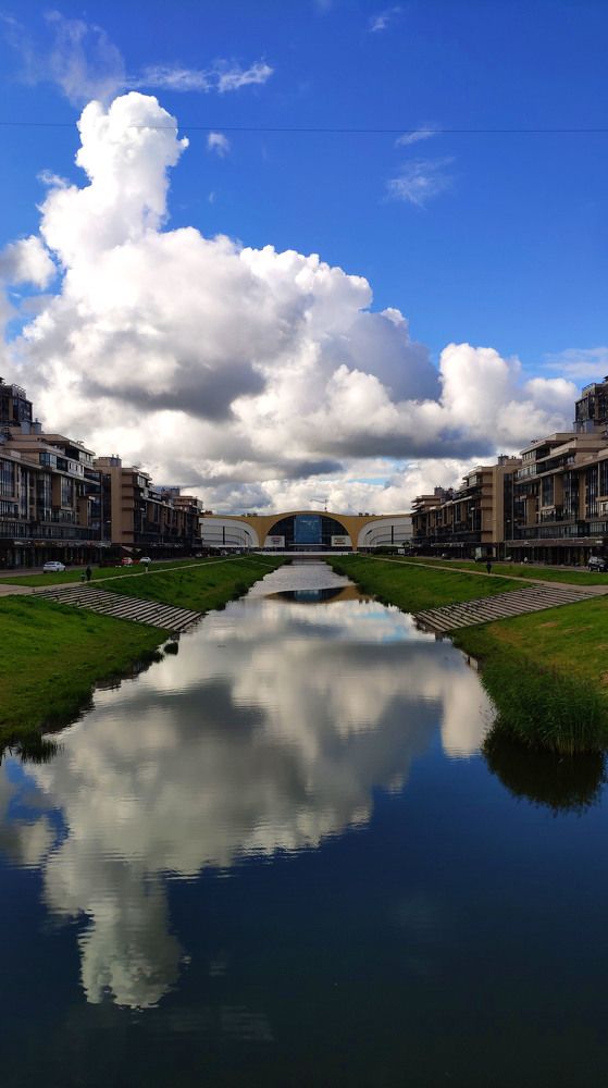 Отраженная жемчужная реальность