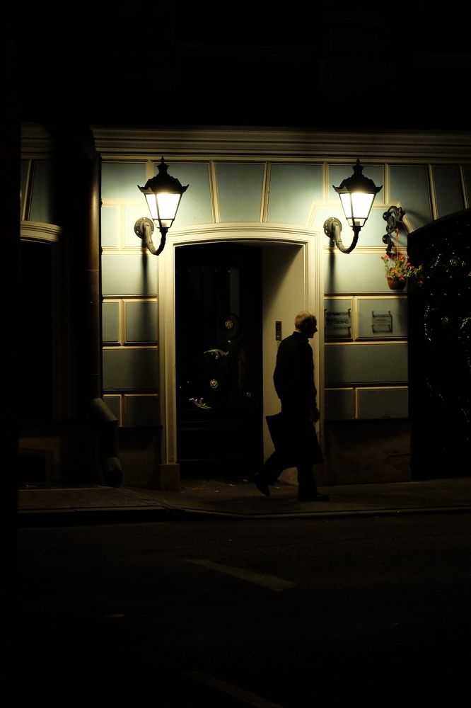 Photo #10408441
