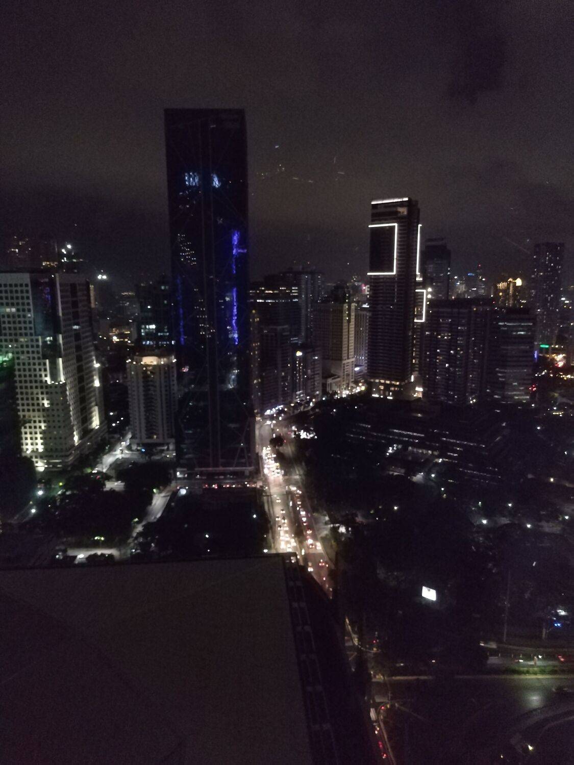 Photo #10409404