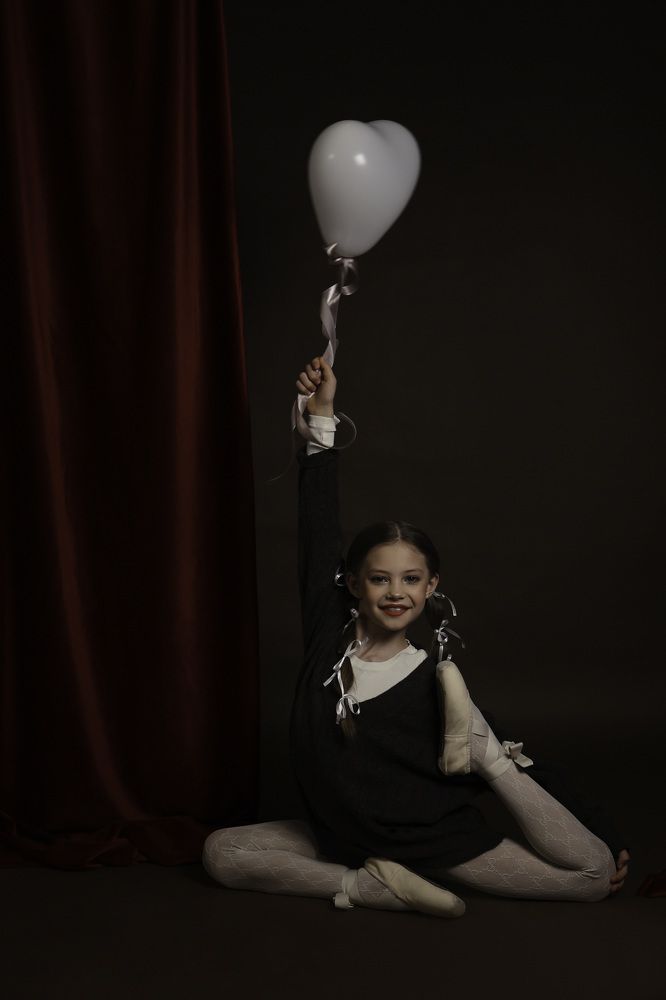 Photograph by KATYA CHERNIAVSKAIA