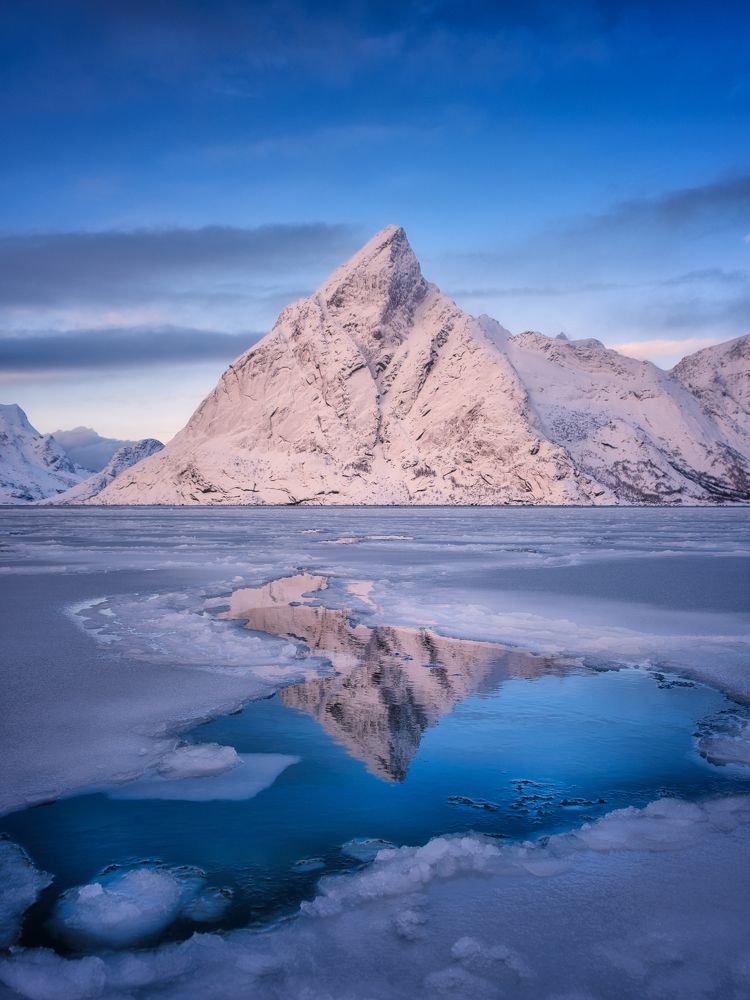 Photograph by Georgii Bychkovskii