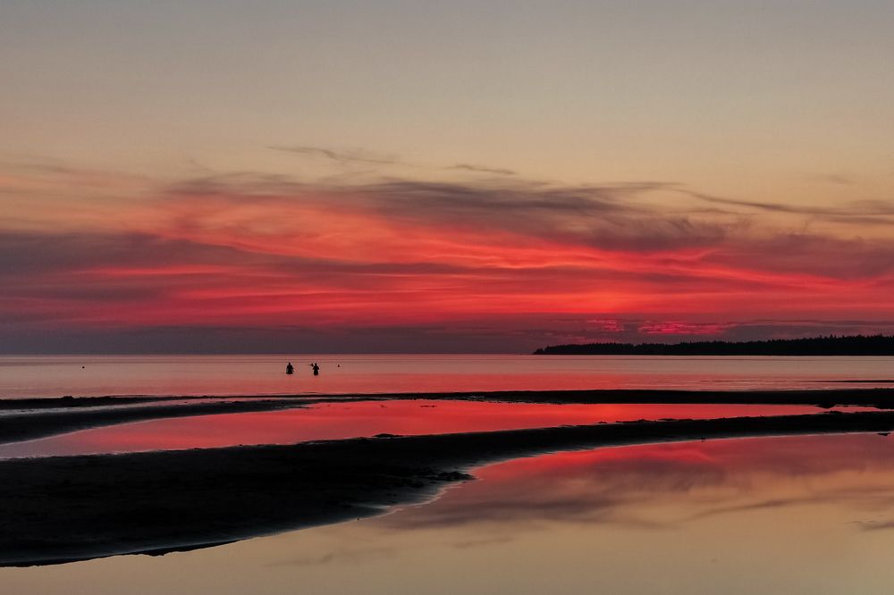 Закат на заливе