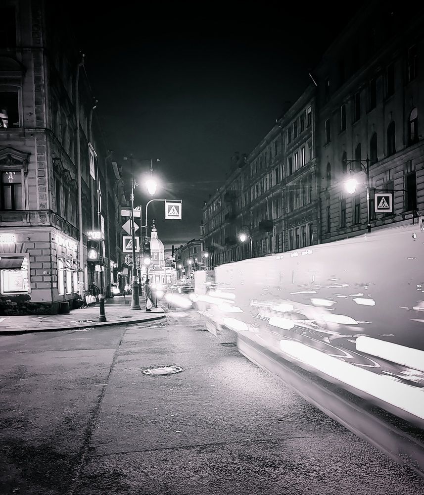 Фотография автора Дмитрий Антонов