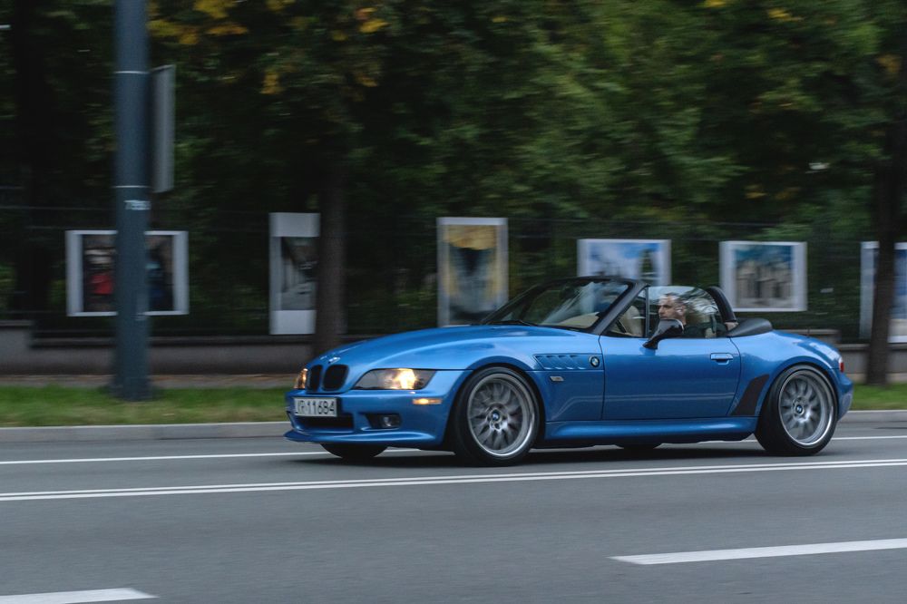 Photograph by Anton Leonchikov