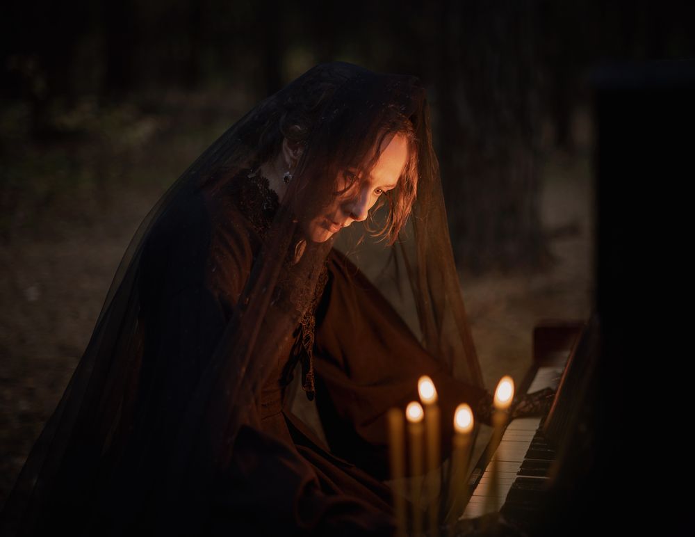 Призрак дома на холме.