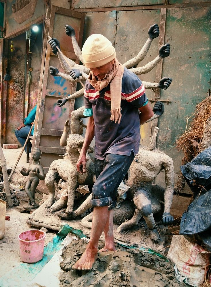Visible 10 hand of DURGA MAA idol maker