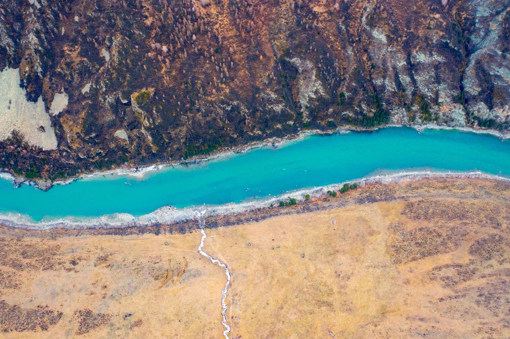 Photograph by LeriTon-TV