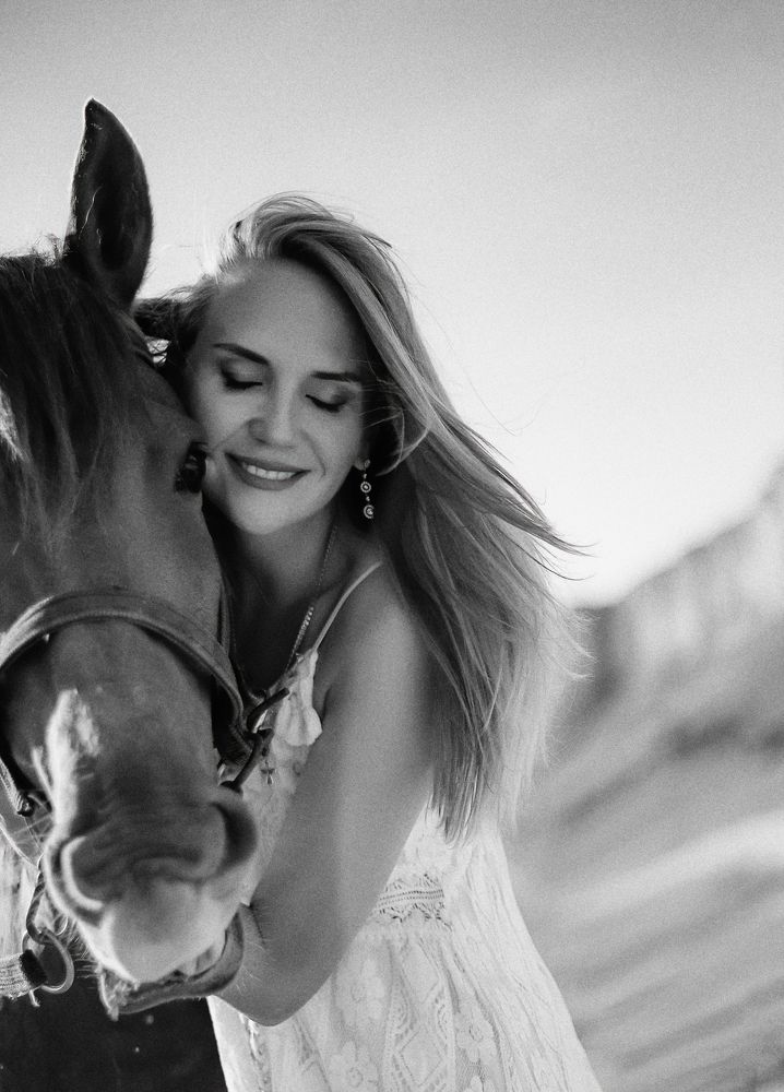 у Белой Скалы