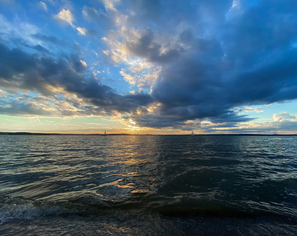Photograph by Dmitry Kuzmich