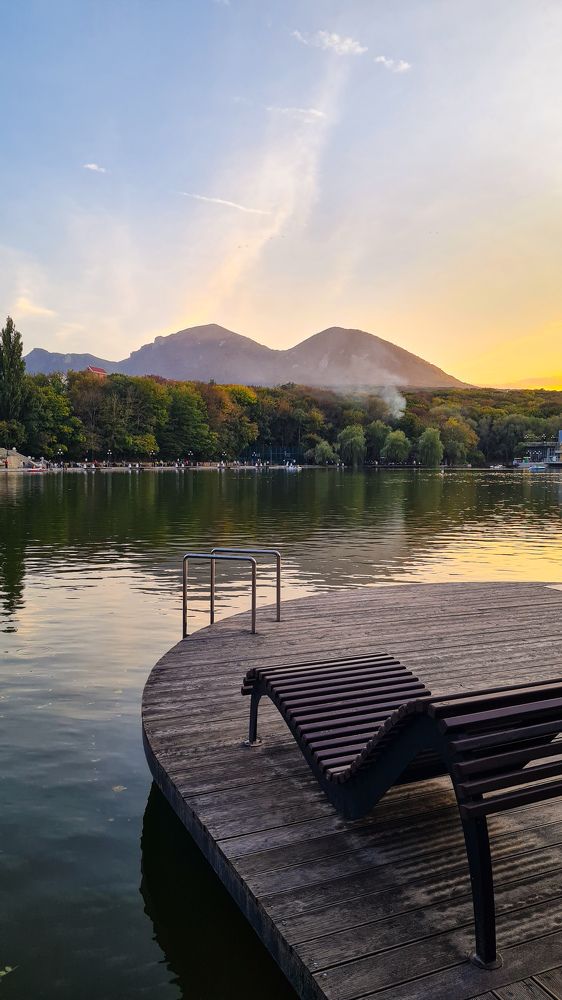 Железноводский парк после реконструкции через объектив смартфона.