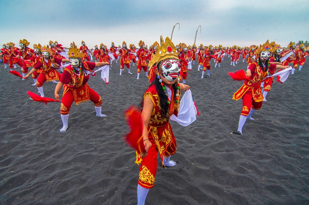 Photograph by Mohamad Aripin