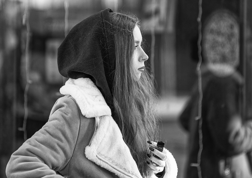 Случайный портрет в профиль