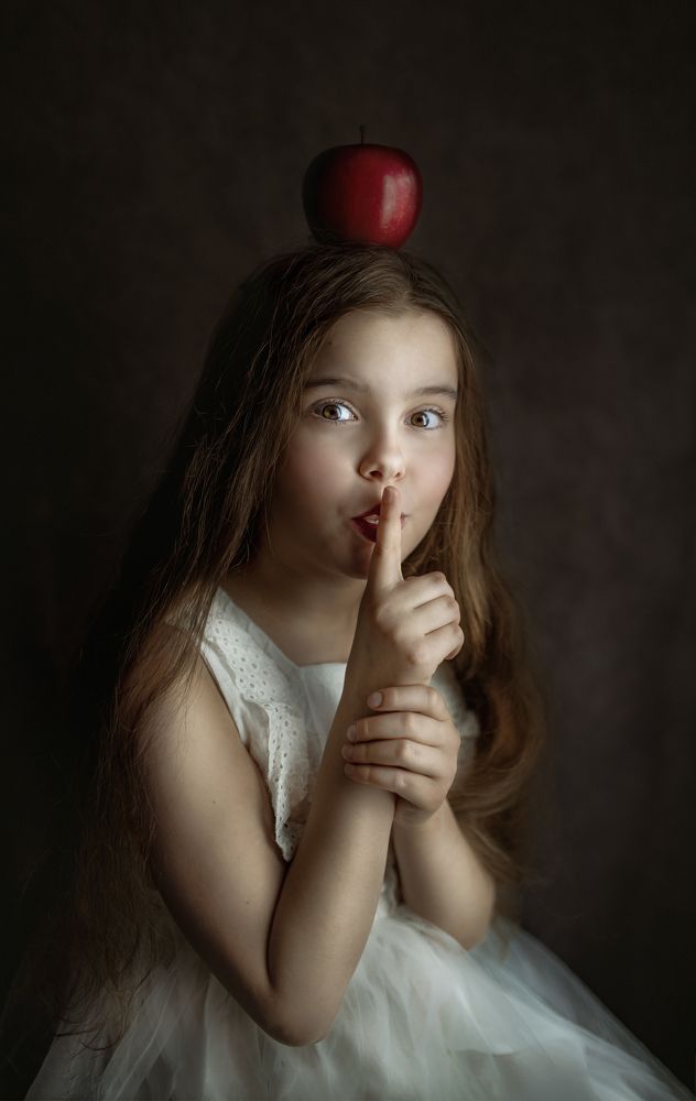 Photograph by Monika Nanasi