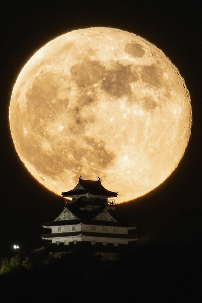 Moonscapes in Japan