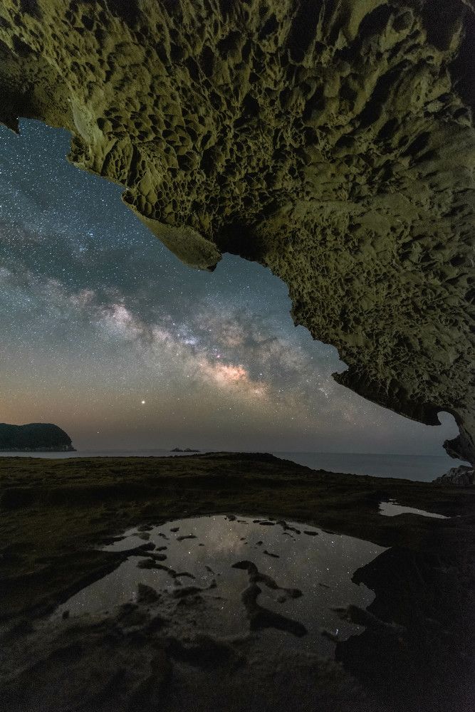 Nature framed MilkyWay