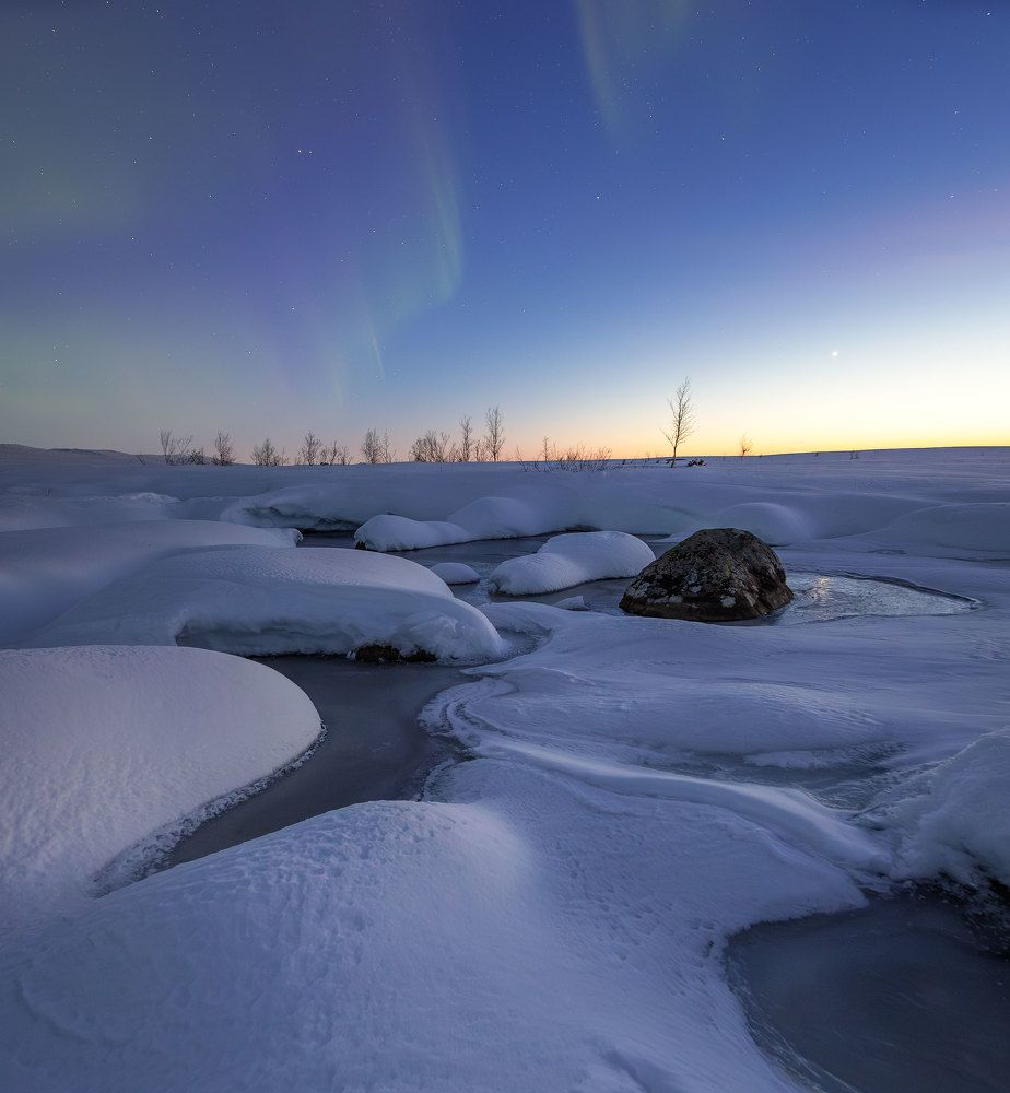 Сияние над кольской тундрой