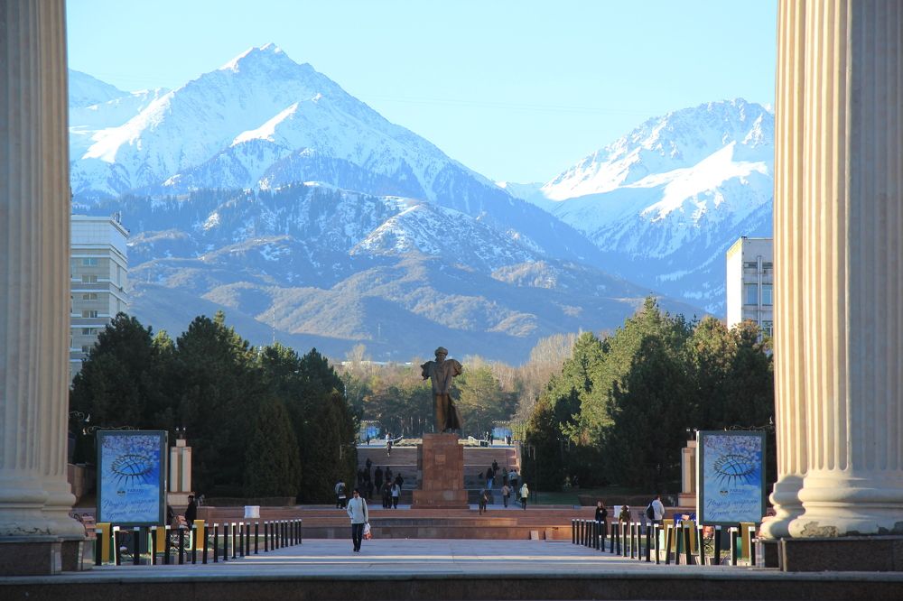 ҚазҰУ көрінісі. Вид КазНУ. View of KazNU