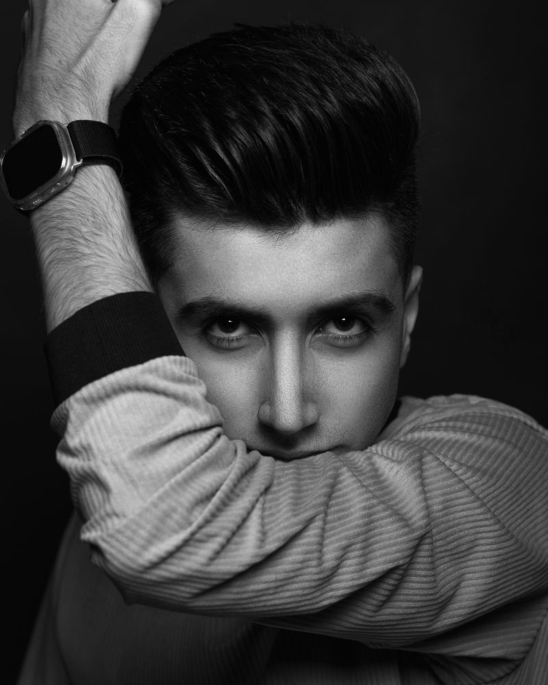 Photograph by Aligolestani