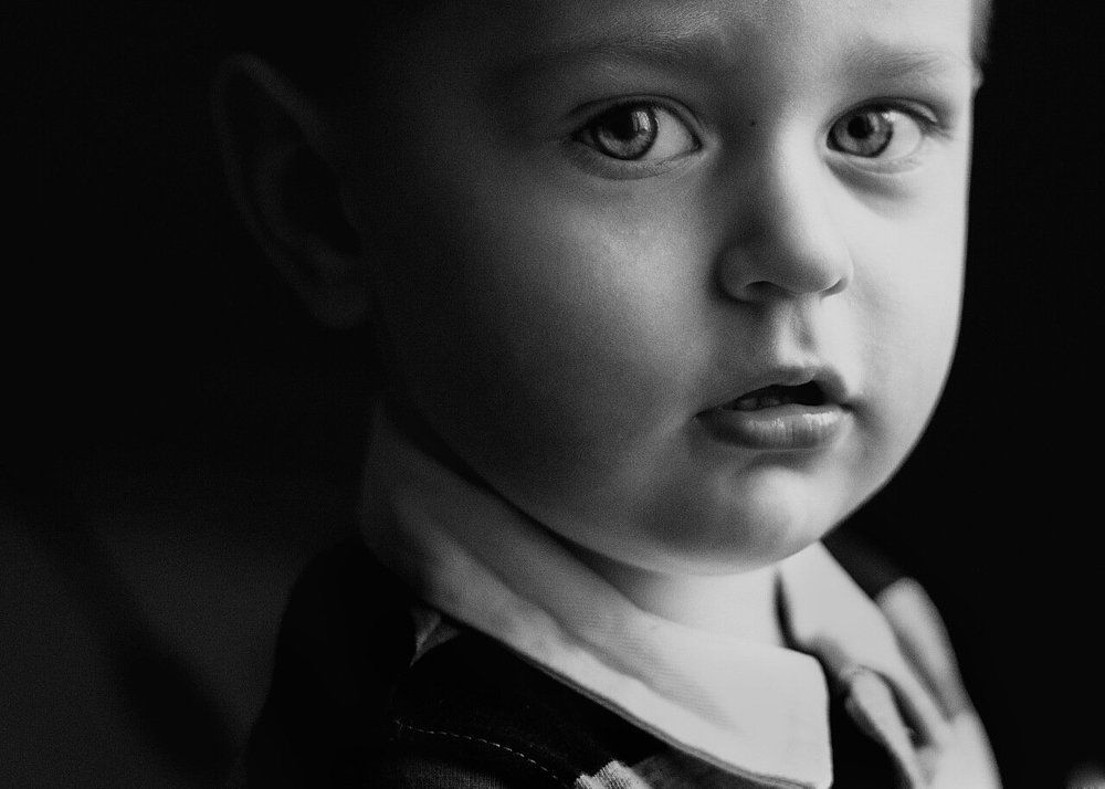 Эти глаза напротив