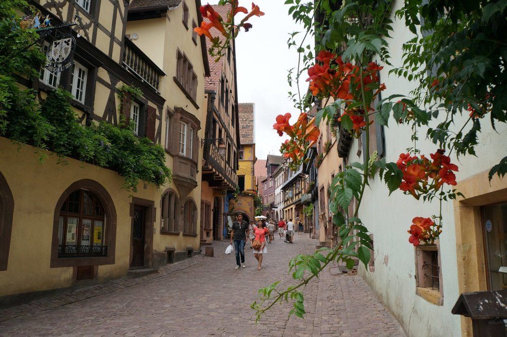 Прогулки по Риквиру