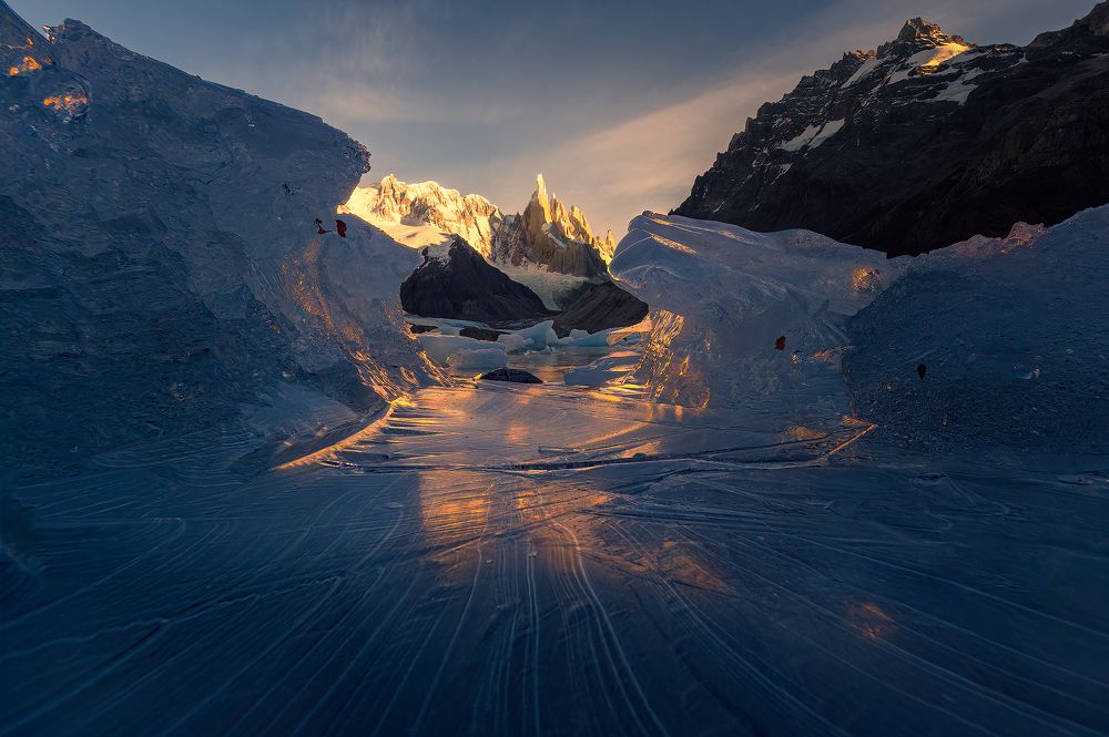 Photograph by Espinoza Ronald