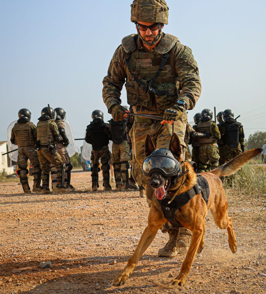 Photograph by Salvador Garcia