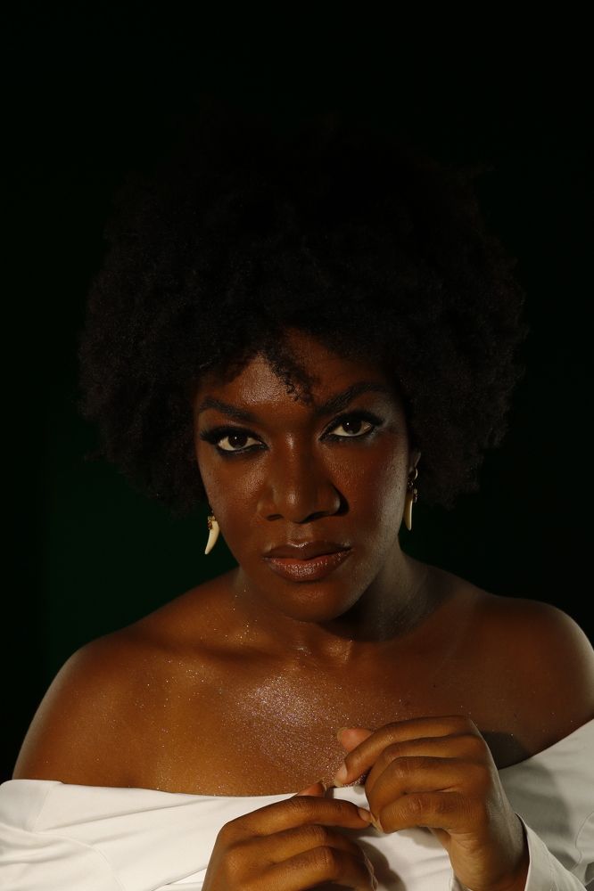 Meu olhar e minha pele