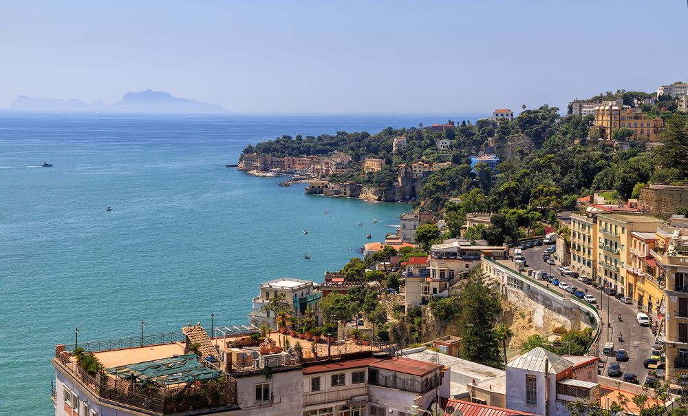 Город у моря