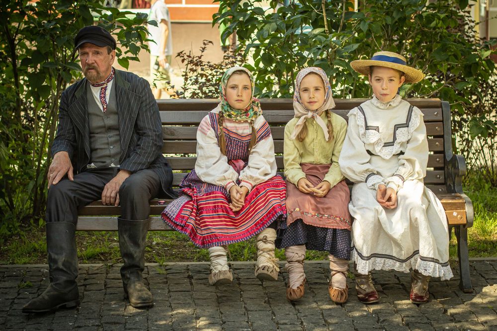 Photograph by Anton Hantov