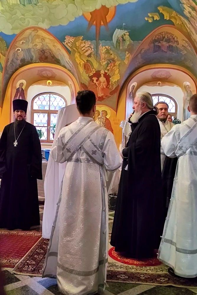 Встреча епископа Максимилина