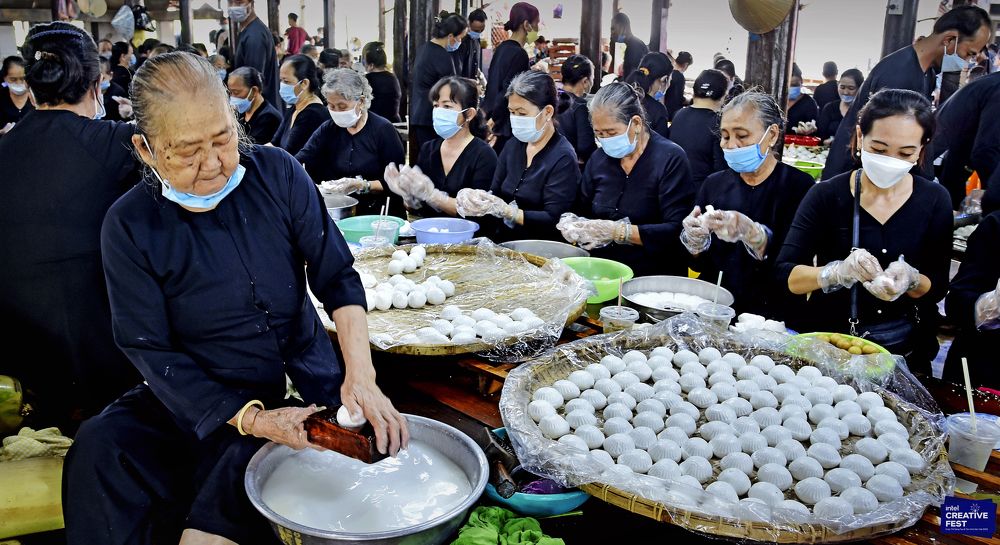 Photograph by MỸ THUẬN HUỲNH