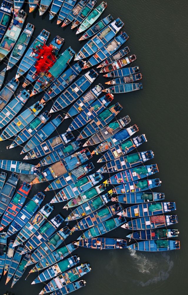 Photograph by Rino Suren