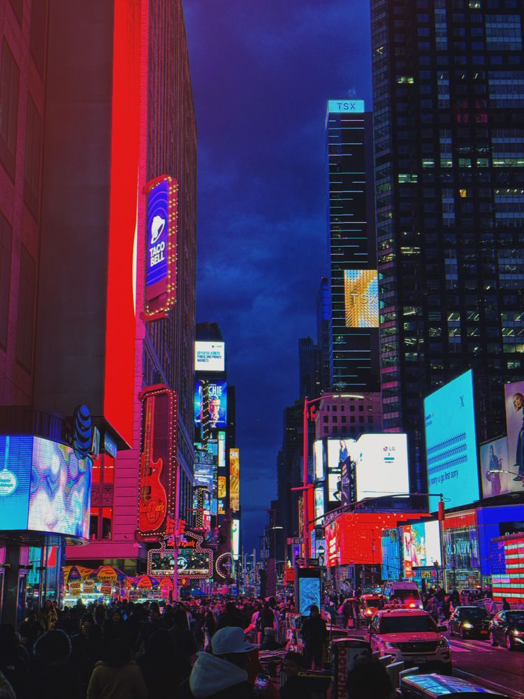 Photograph by Geldt Maxim