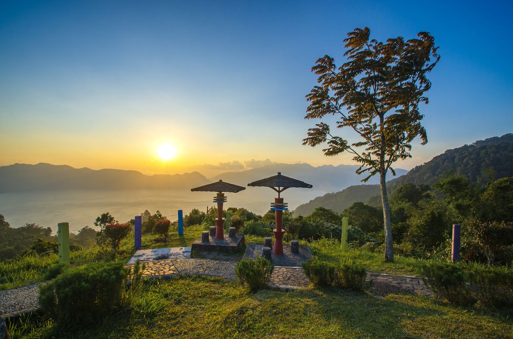 Photograph by Ridwan Read