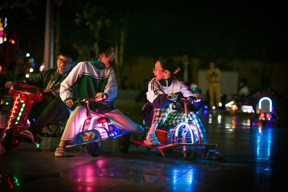 Photograph by Manh Dung Nguyen